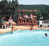 Cedar Cliff Motel - Refreshing Swimming Pool