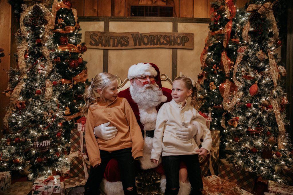 christmas_in_branson_shepherd_of_the_hills_north_pole_adventure